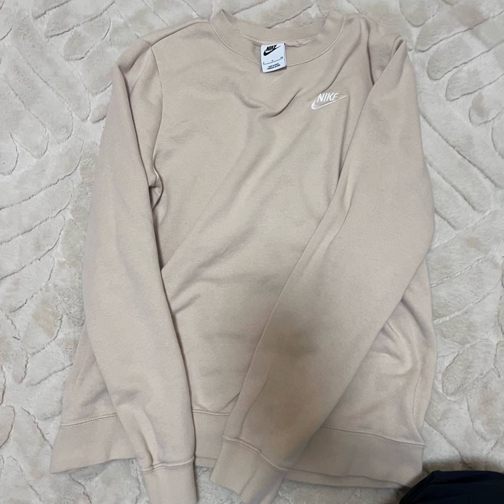 Nike Men's Beige Crewneck Sweater